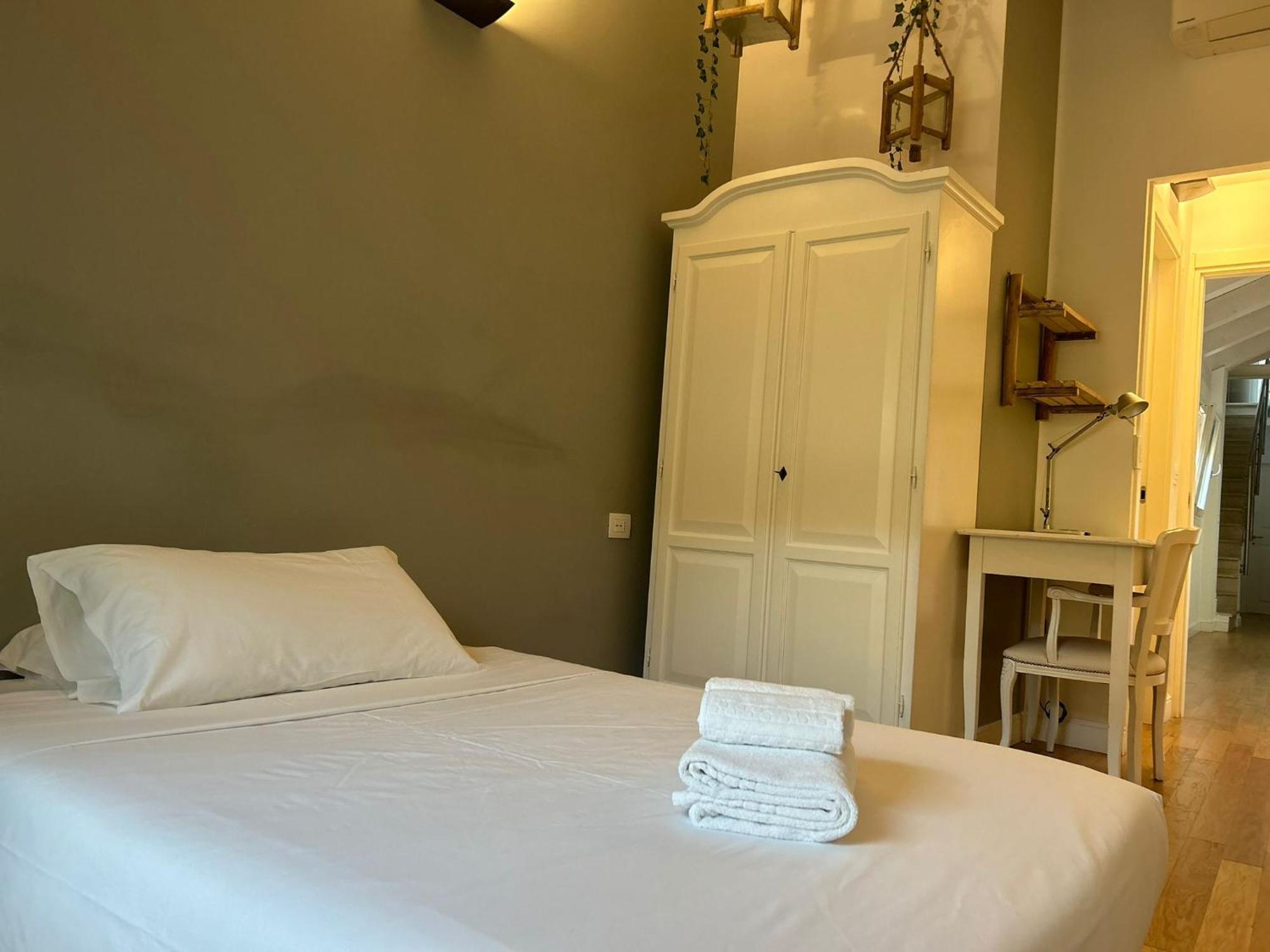 Cosmopolitan Central Rooms 볼로냐 외부 사진
