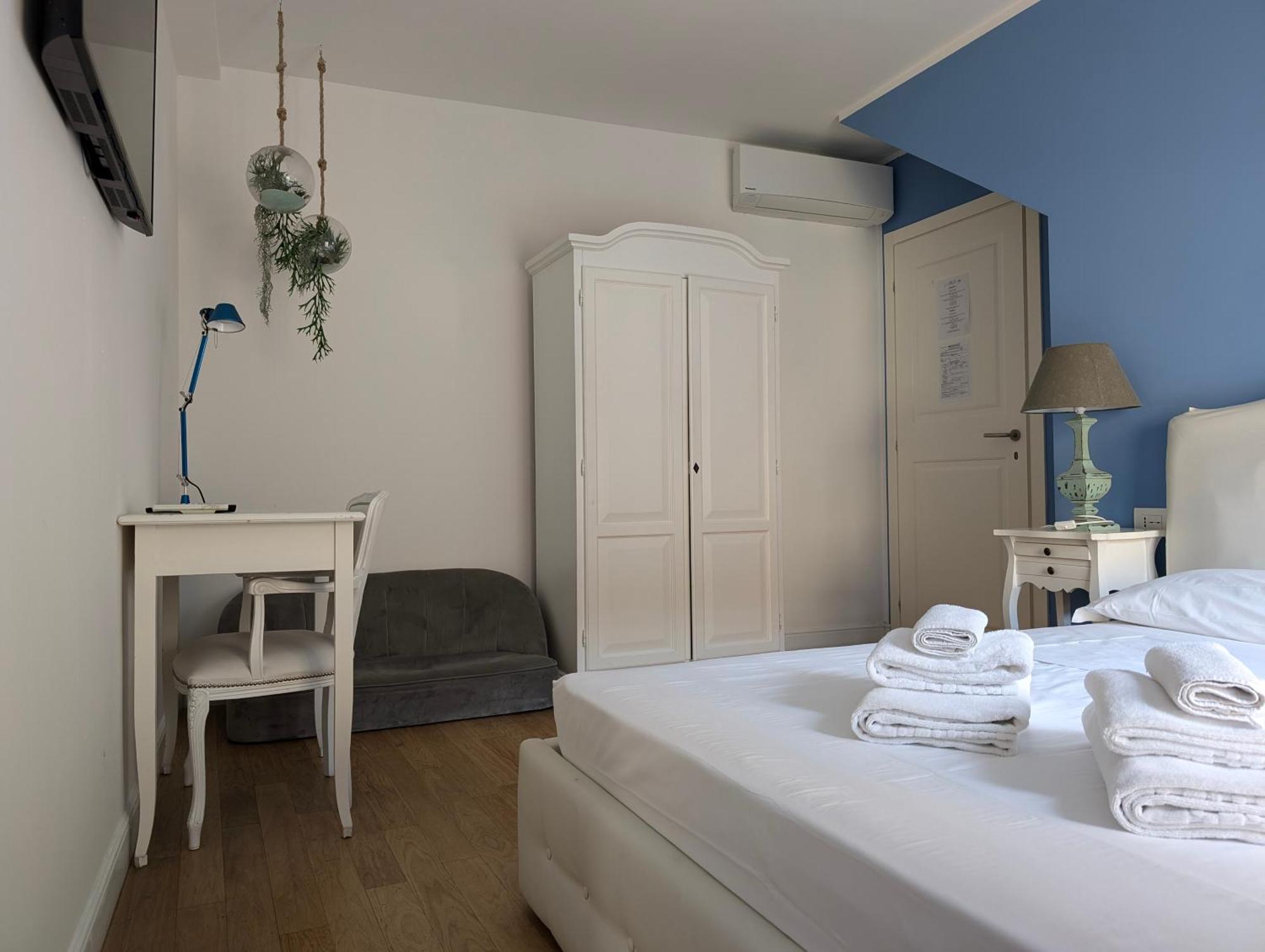 Cosmopolitan Central Rooms 볼로냐 외부 사진