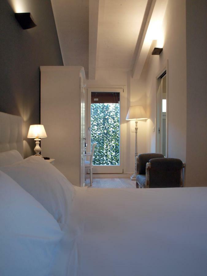 Cosmopolitan Central Rooms 볼로냐 외부 사진