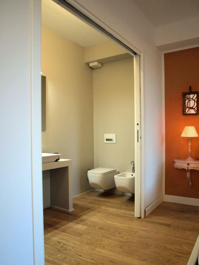 Cosmopolitan Central Rooms 볼로냐 외부 사진